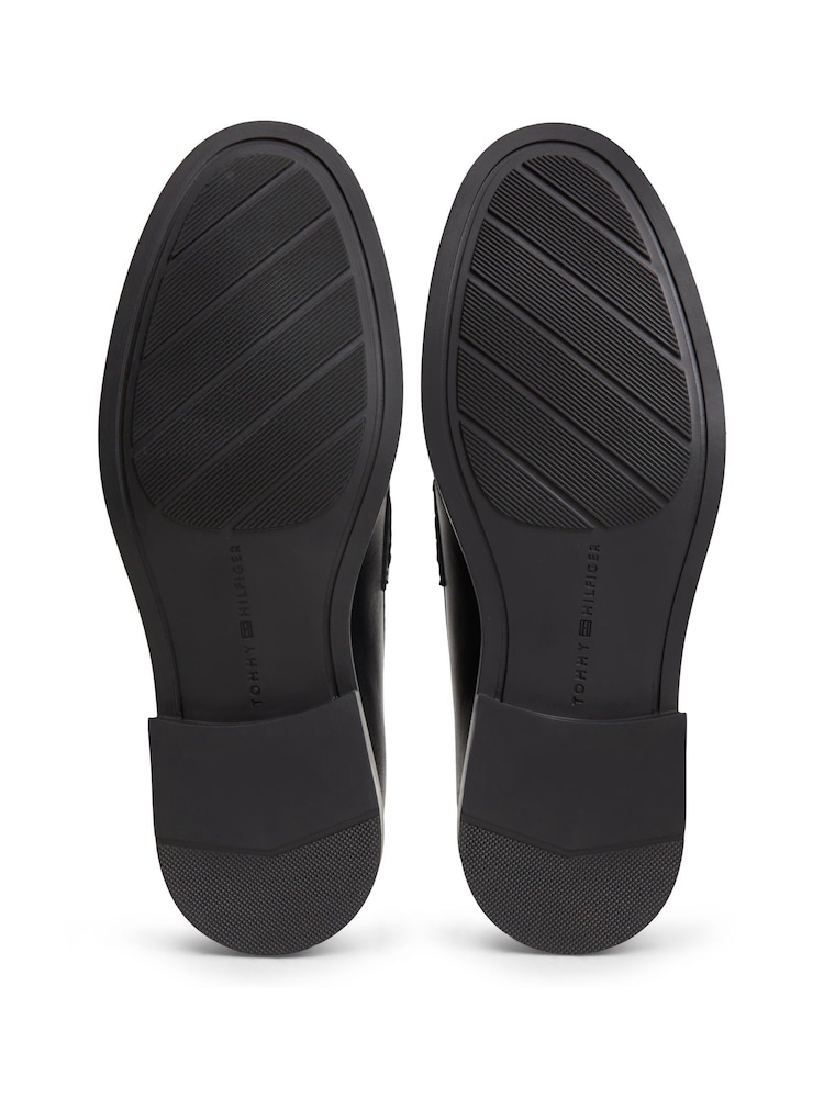 Tommy Hilfiger Black Leather Chain Horsebit Fringe Loafers - Image 6 of 6 Tommy Hilfiger Black Leather Chain Horsebit Fringe Loafers - Image 6 of 6