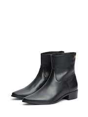 Tommy Hilfiger Black Leather Zip-Up Ankle Boots - Image 3 of 6