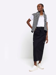 River Island Black Pocketed Denim Pencil Skirt - Image 2 of 4