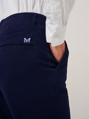 Blau - Crew Clothing Salcombe Chinos - Bild 4 von 5