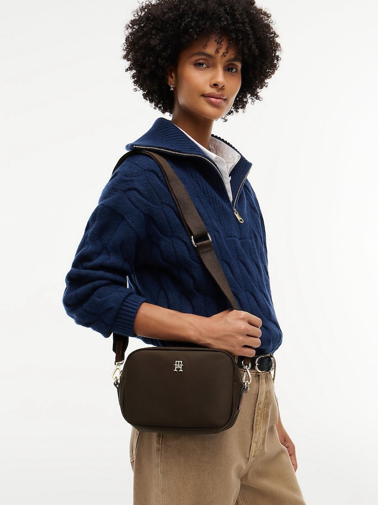 Tommy Hilfiger Brown Popette Cross-Body Camera Bag - Image 2 of 6 Tommy Hilfiger Brown Popette Cross-Body Camera Bag - Image 2 of 6