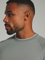 Tailored Athlete Green Muscle Fit Fine Tipped T-Shirt - Image 3 of 5