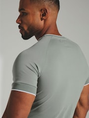 Tailored Athlete Green Muscle Fit Fine Tipped T-Shirt - Image 4 of 5