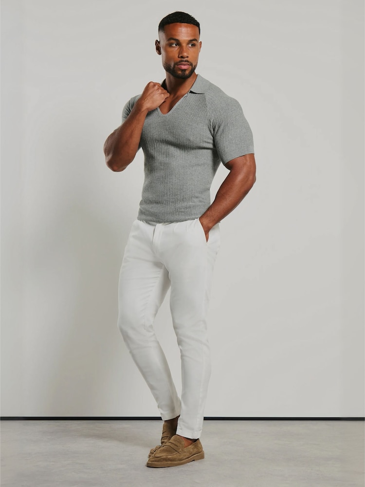 Tailored Athlete Muscle Fit Textured Knitted V-Neck Open Collar Polo Shirt - Slika 2 od 6 Tailored Athlete Muscle Fit Textured Knitted V-Neck Open Collar Polo Shirt - Slika 2 od 6
