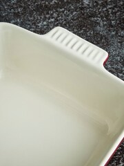 Barbury and Oak Set of 2 Red Rectangular Oven Dishes - Image 3 of 4