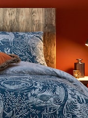 furn. Midnight Blue Winter Woods Animal Reversible Christmas Duvet Cover and Pillowcase Set - Image 3 of 3