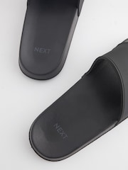 Black Textured Sliders - Image 5 of 6