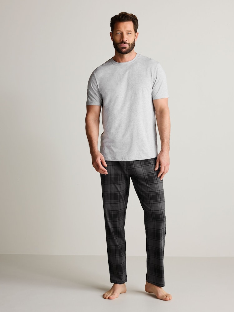 Cuadros negro/gris - Pack de 2 pijamas de punto - Imagen 2 de 12 Cuadros negro/gris - Pack de 2 pijamas de punto - Imagen 2 de 12