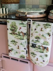 Avalon Home Green Horse Chic Oven Gloves - Image 2 of 6