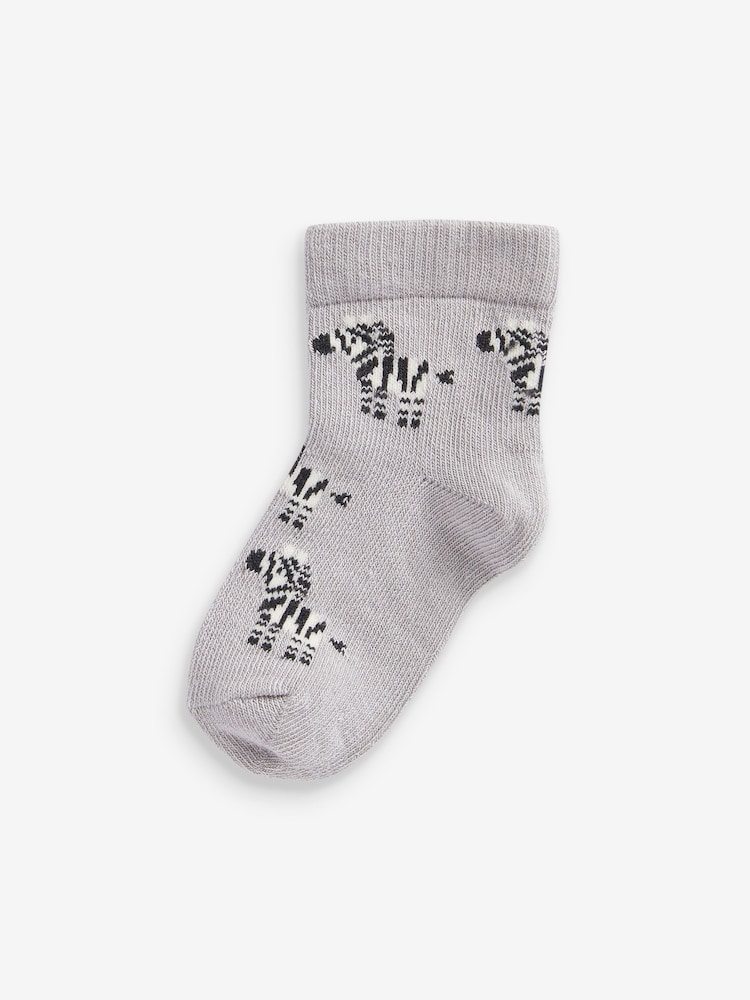 Green/Grey Character Baby Socks 4 Pack (0mths-2yrs) - Image 5 of 5 Green/Grey Character Baby Socks 4 Pack (0mths-2yrs) - Image 5 of 5