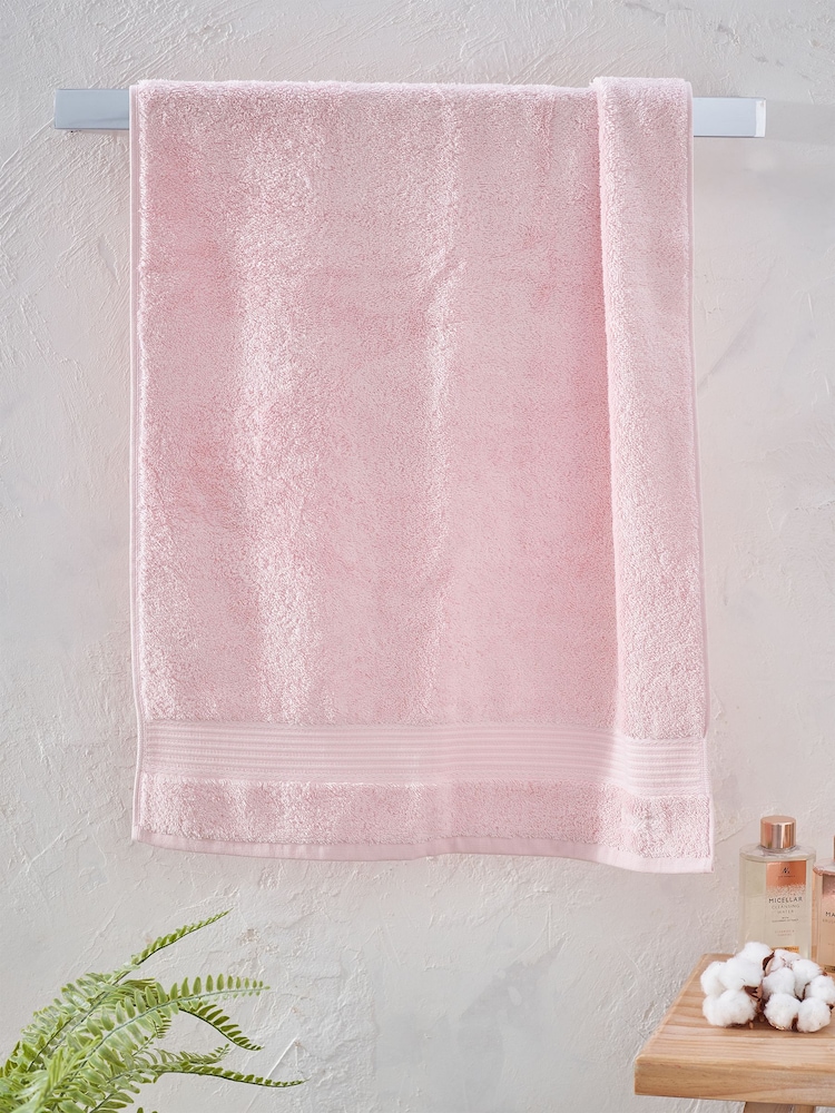 Pink Light Egyptian Cotton Towel - Image 2 of 5