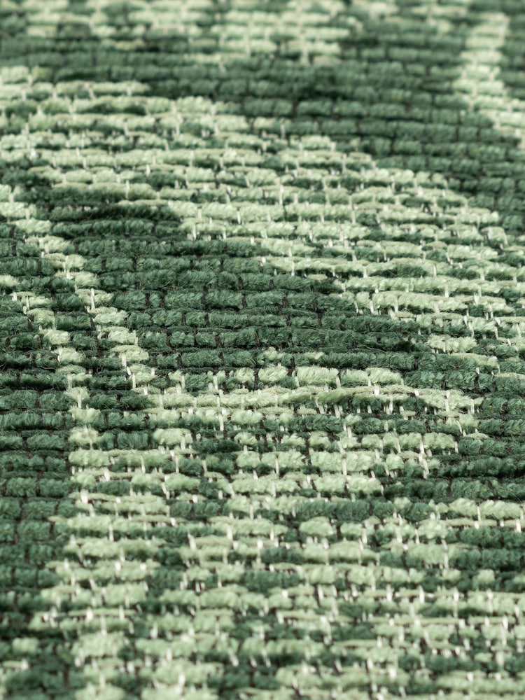 Furn Emerald Winter Woods Animal Chenille Cushion - Image 6 of 6