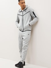 Nike Grey Tech Fleece Zip Through Hoodie - Image 3 of 5