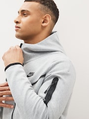 Nike Grey Tech Fleece Zip Through Hoodie - Image 4 of 5