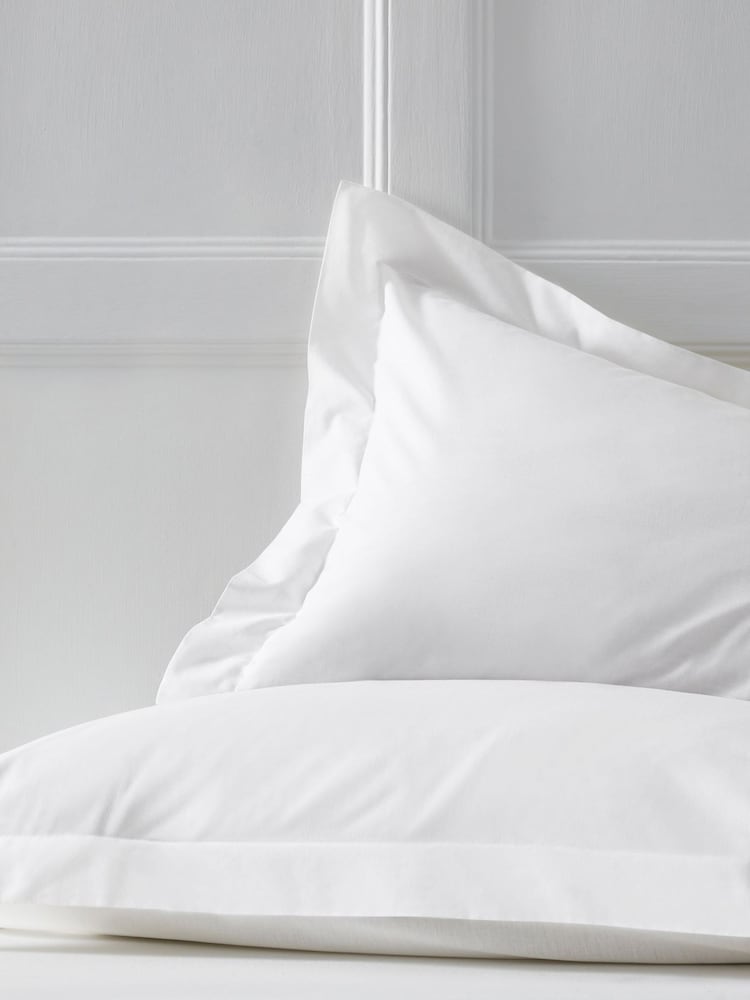 Set of 2 Cotton Rich Pillowcases - صورة 1 من 2 Set of 2 Cotton Rich Pillowcases - صورة 1 من 2