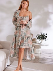Green Morris & Co. Floral Robe - Image 2 of 10