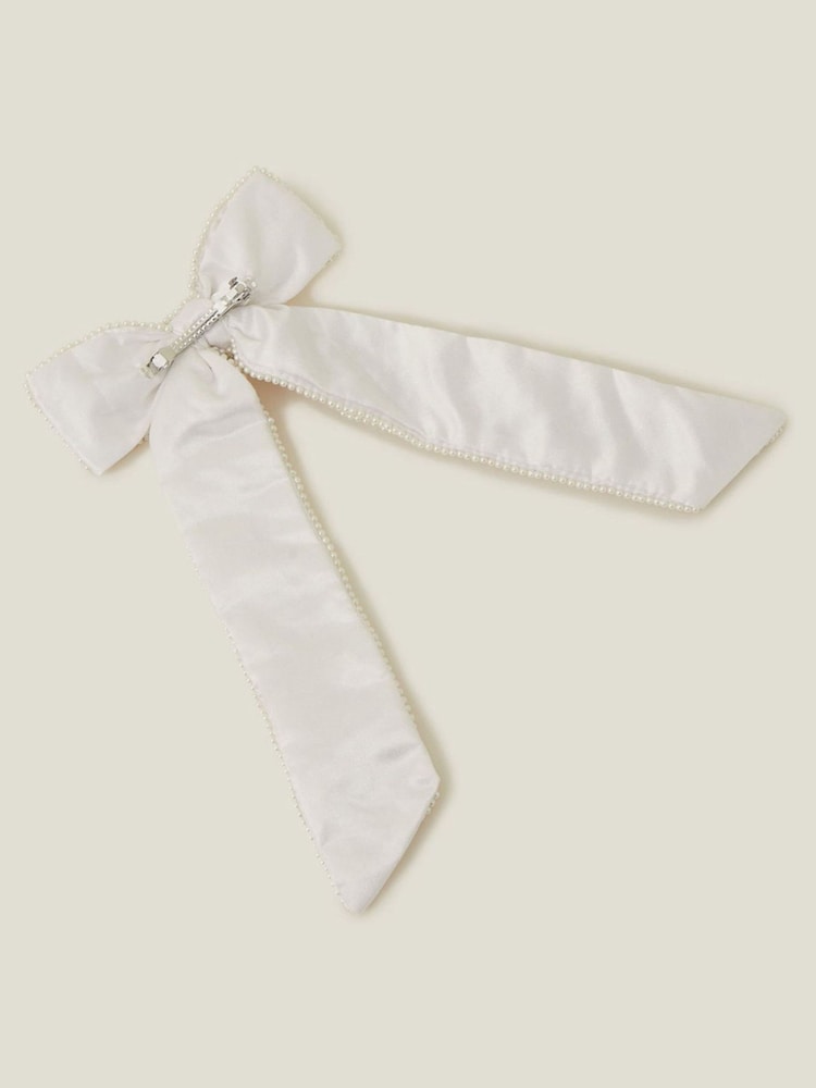 Accessorize Cream Statement Pearl Hair Bow - Image 2 of 4 Accessorize Cream Statement Pearl Hair Bow - Image 2 of 4