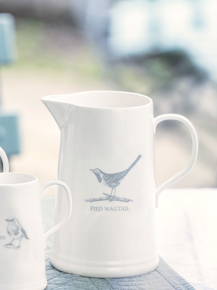 Mary Berry White Garden Pied Wagtail Large Jug - Image 1 of 4