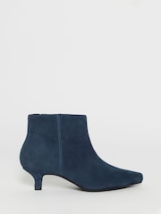 Asul - JD Williams Pointed Kitten Heel Ankle Boots - Larawan 2 ng 4