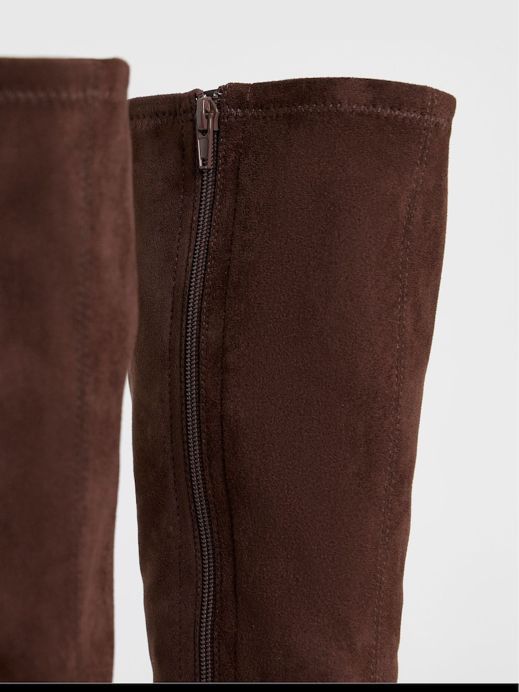 JD Williams Brown Extra Wide Fit Pointed Block Heel Stretch Knee High Boots - Image 4 of 4 JD Williams Brown Extra Wide Fit Pointed Block Heel Stretch Knee High Boots - Image 4 of 4