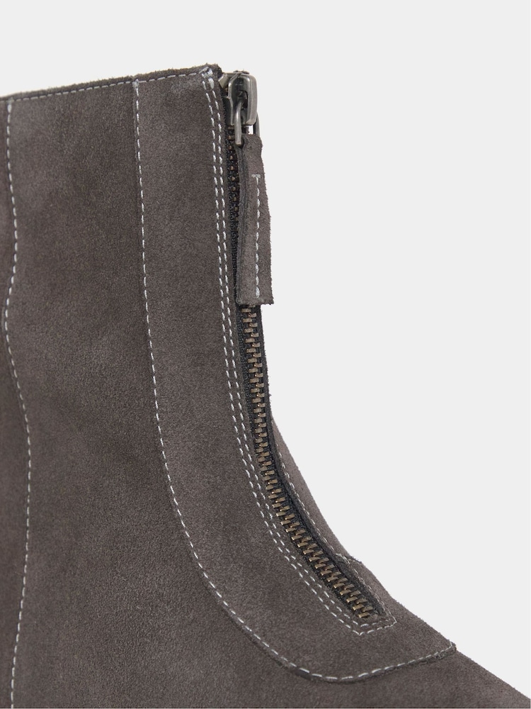 JD Williams Charcoal Grey Extra Wide Fit Zip Detail Ankle Boots - Image 4 of 4 JD Williams Charcoal Grey Extra Wide Fit Zip Detail Ankle Boots - Image 4 of 4