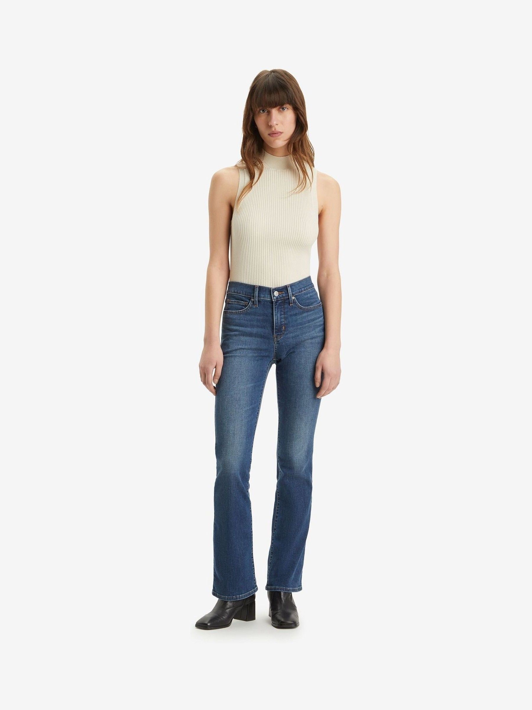 Shaping bootcut jeans hotsell