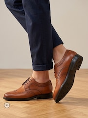 Cuero marrón tostado - Corte ancho - Jones Bootmaker Longwood Wide Fit Leather Brogues - Imagen 1 de 6
