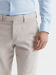 Reiss Stone Eastbury Reg Cotton Blend Chinos - Image 4 of 7