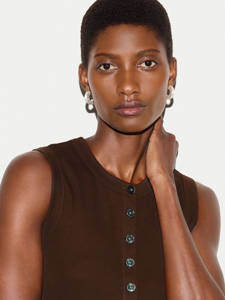 Jigsaw Brown Ribbed Henley Vest - Image 2 of 5 Jigsaw Brown Ribbed Henley Vest - Image 2 of 5