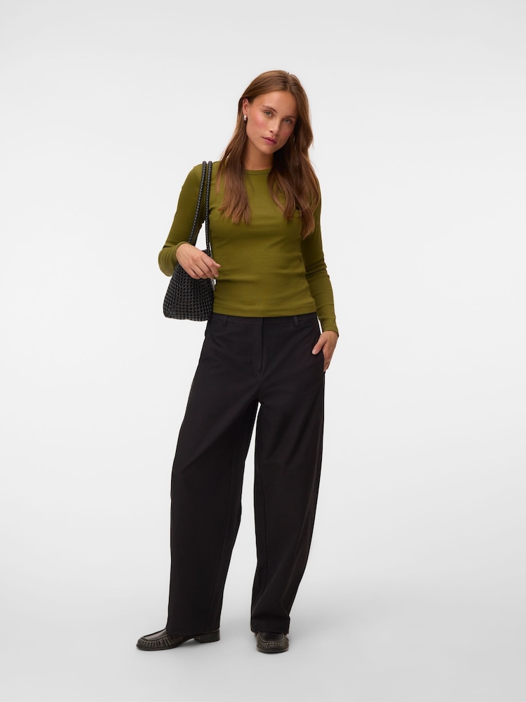 Vero Moda Mid Rise Tunnformade ben Byxor - Bild 1 av 6
