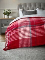 Red Super Soft Ludlow Throw - Image 1 of 4
