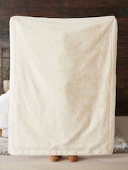 Ivory Extra Cosy Plush Faux Fur Sherpa Reverse Throw - Image 4 of 4