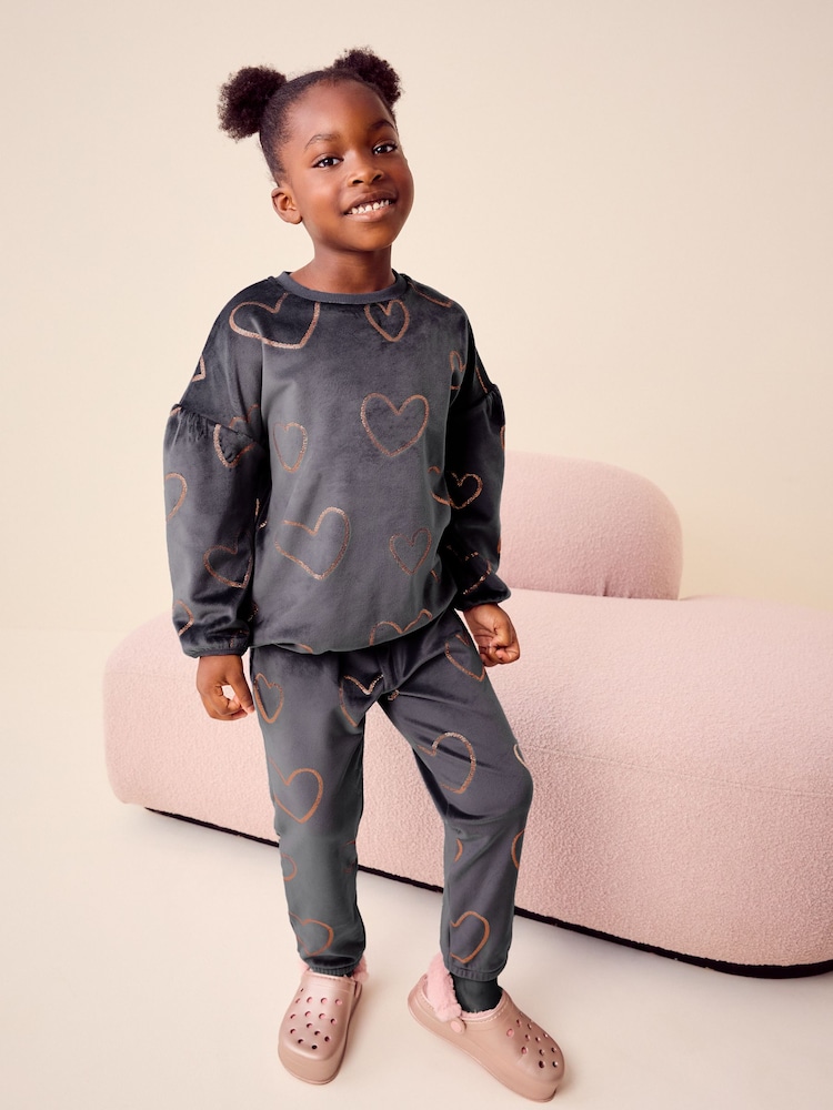 Anthrazitgrau/Herzmuster - Kuscheliger Fleece-Pyjama (9 Monate–16 Jahre) - Bild 2 von 7 Anthrazitgrau/Herzmuster - Kuscheliger Fleece-Pyjama (9 Monate–16 Jahre) - Bild 2 von 7