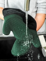 Masterclass Green Silicone Double Sided Oven Gloves - Image 2 of 3