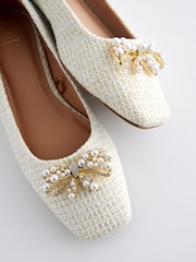 Weiß - Ballerinas mit Fußbett mit Forever-Comfort®-Polsterung, eckiger Zehenpartie und Schleife - Bild 7 von 7