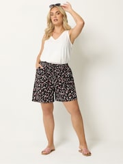 Yours Curve Red Textured Shorts - Image 2 of 5