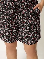Yours Curve Red Textured Shorts - Image 4 of 5