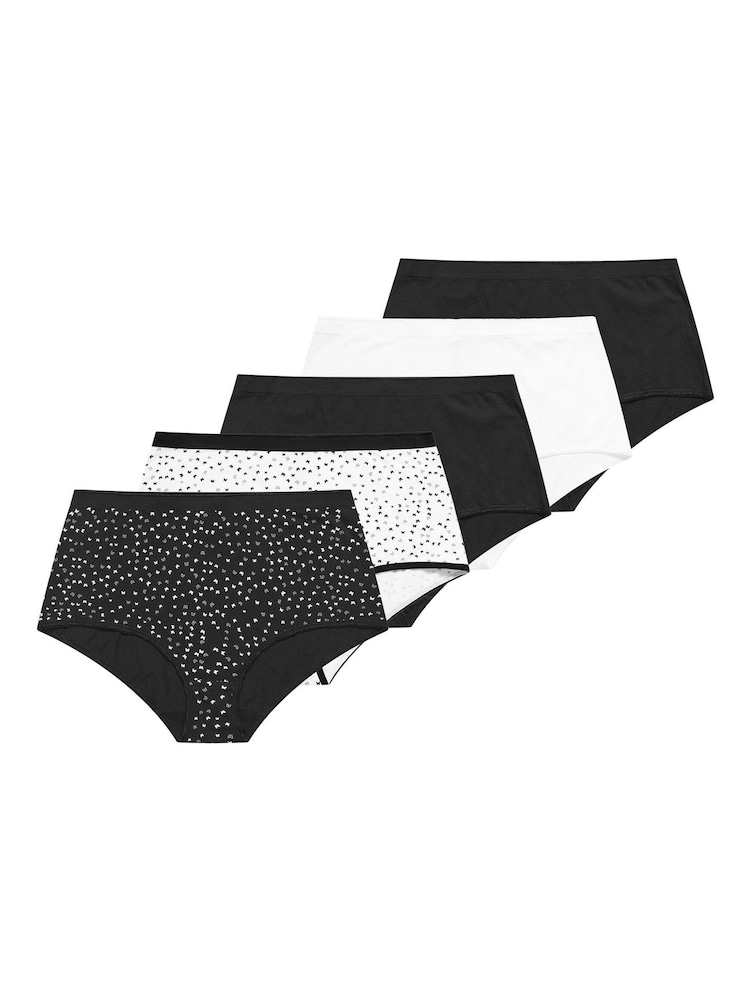 Yours Curve Black Full Briefs Pack Of 5 - Image 1 of 4 Yours Curve Black Full Briefs Pack Of 5 - Image 1 of 4
