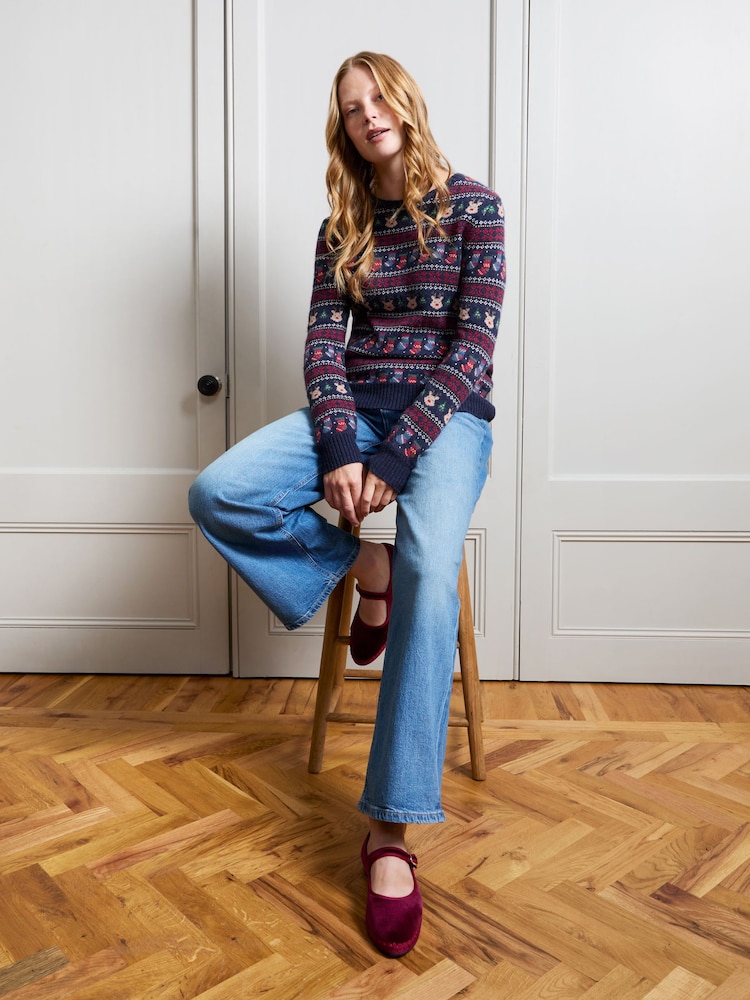 JoJo Maman Bébé Navy Blue Women's Long Sleeve Christmas Fairisle Jumper - Image 2 of 4 JoJo Maman Bébé Navy Blue Women's Long Sleeve Christmas Fairisle Jumper - Image 2 of 4