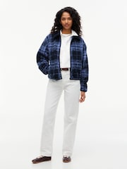 Albastru - Hanorac cu fermoar întreg și croi pătrat din fleece teddy Tommy Jeans - Imaginea 3 din 5