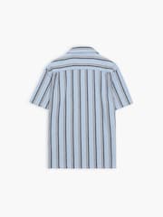Camisa de manga corta con botones, cuello abierto, diseño texturizado y a rayas en mezcla de algodón de French Connection - Imagen 4 de 5