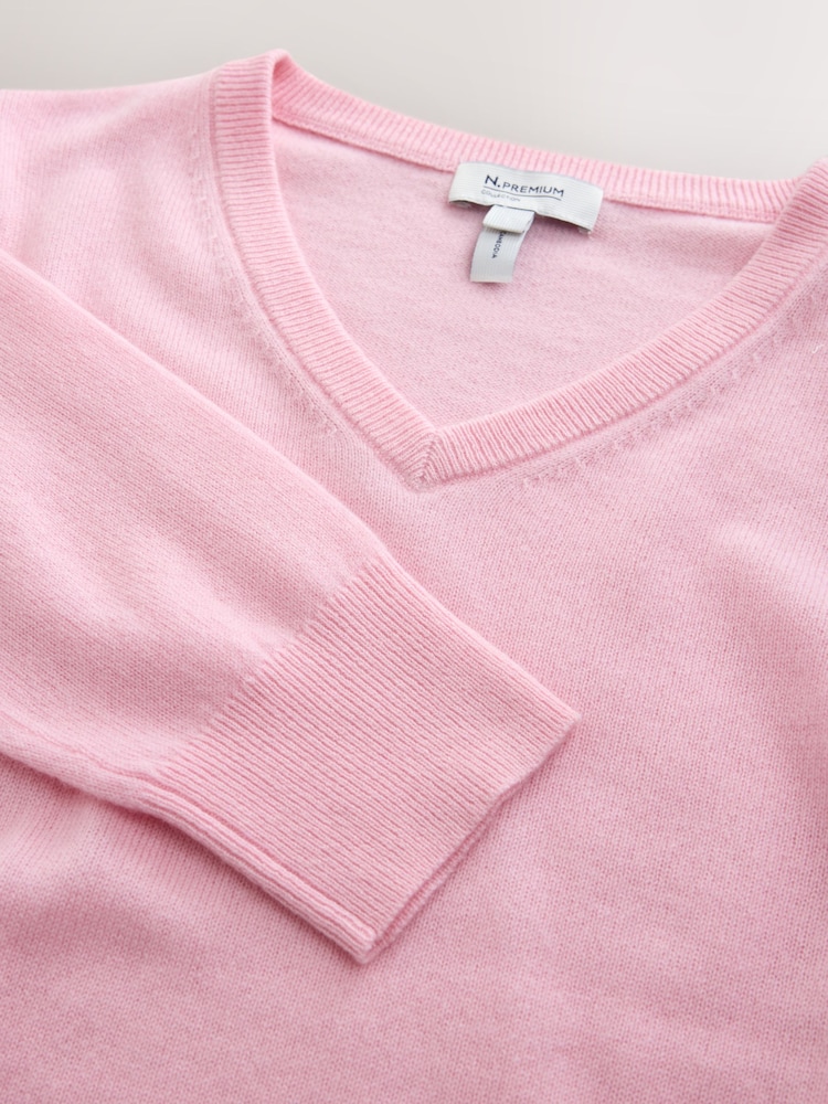 Blush Pink - N.Premium kašmira vilnas džemperis ar V veida kakla izgriezumu - Attēls 7 no 7