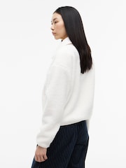 Alb - Hanorac cu fermoar întreg și croi pătrat din fleece teddy Tommy Jeans - Imaginea 2 din 5