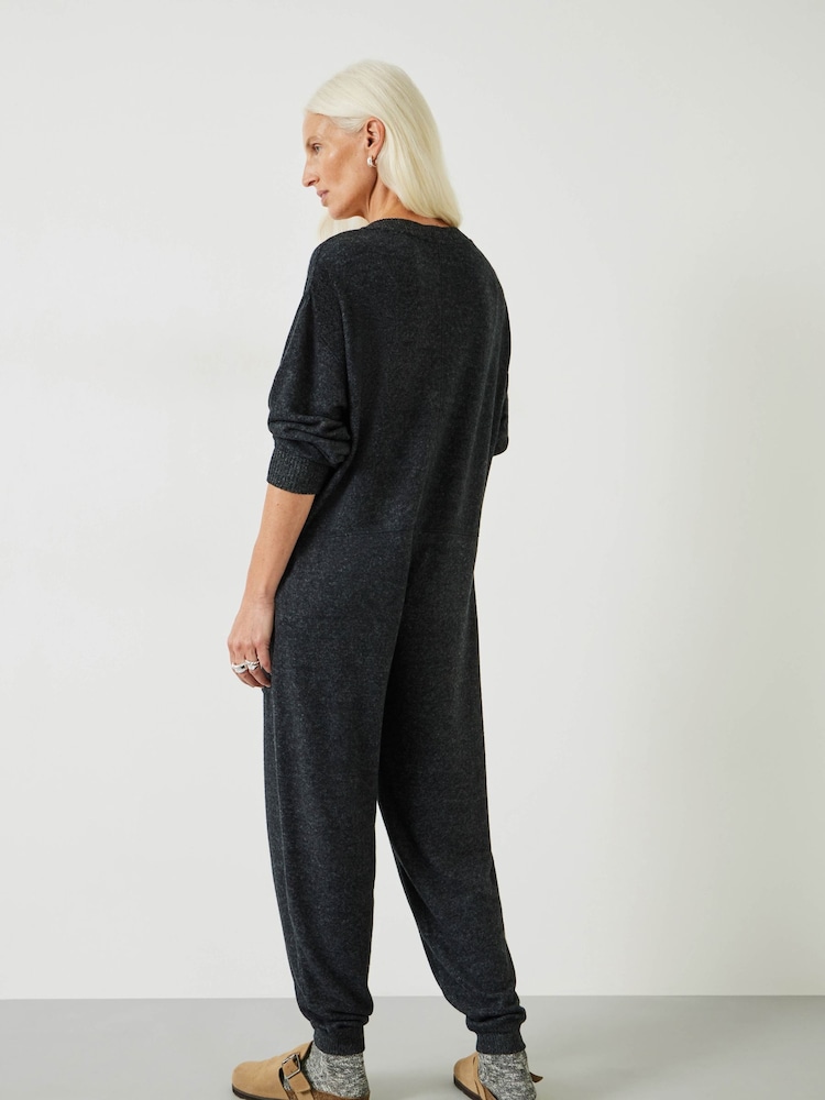 Hush Elle Supersoft V-Neck All-In-One - Bild 2 von 5 Hush Elle Supersoft V-Neck All-In-One - Bild 2 von 5