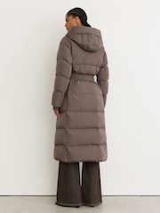 Reiss Taupe Neutral Larissa Petite Belted Longline Hooded Puffer Coat - Image 7 of 9