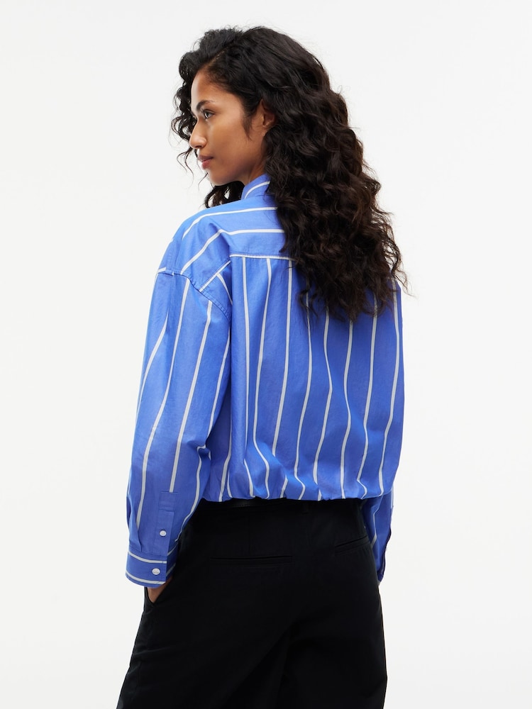 Tommy Jeans Blue Oversized Fit Cropped Gathered Poplin Shirt - Image 2 of 5 Tommy Jeans Blue Oversized Fit Cropped Gathered Poplin Shirt - Image 2 of 5