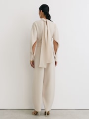 Reiss June Jumpsuit med høy hals, belte og baggy bukseben - Bilde 8 av 10