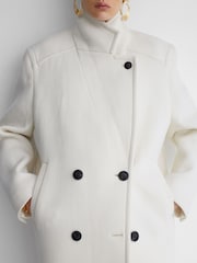 Atelier – zweireihiger Mantel aus Wollmischung in Relaxed Fit - Bild 5 von 8