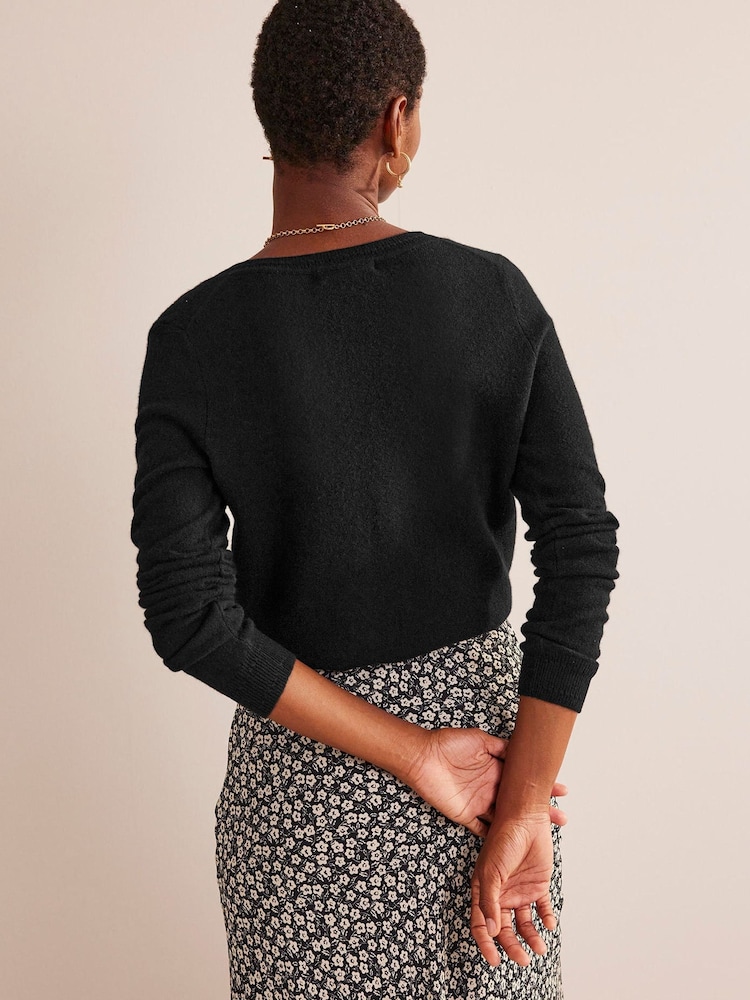 Boden Black Eva Cashmere V-Neck Jumper - Image 2 of 6