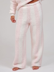 Loungeable Baby Pink Borg Jumper & Wide Leg Trousers Lounge Set - Image 4 of 4